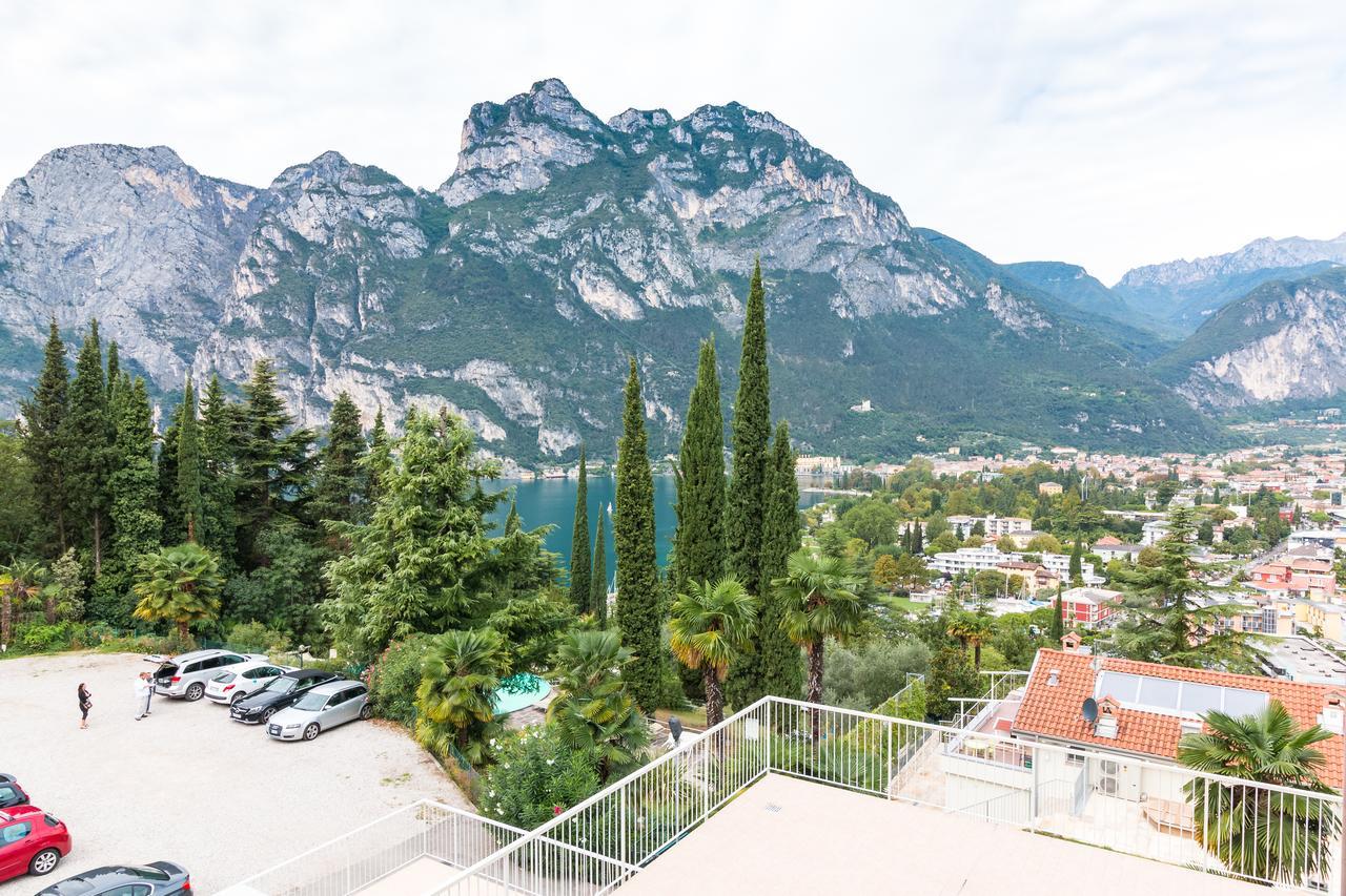 Residence Marina Riva del Garda Exterior foto